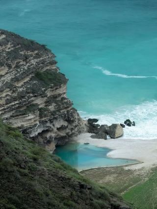 🌿 Salalah — Oman’s Emerald Secret 🇴🇲✨
