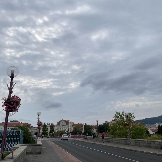 🇸🇮 The Bridge with Amazing View : Glavni Most 🌉