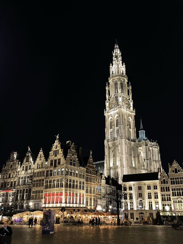 Antwerp Carhedral is a must visit! 🍄⛪️