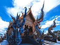 The blue temple of Thailand 🇹🇭 