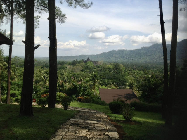 Borobudur: Hidden in the Jungle