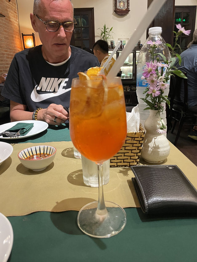 🥢 รีวิวร้านอาหาร Morning Glory ฮอยอัน