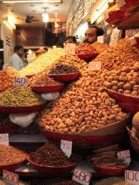 A Night in Istanbul’s Spice Market 🌶️🕌