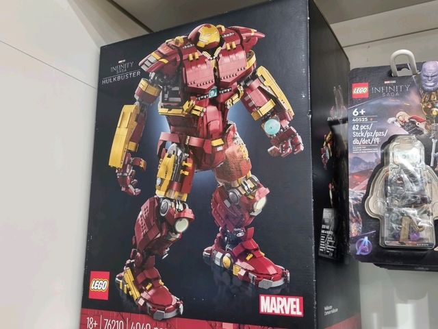 💂‍♀️Lego Store in London (Leicester square)