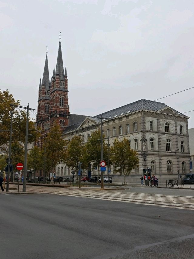 Gothic City Vibes🏙️ Gothic City Vibes🏙️