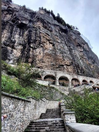 🍁 Sumela – Zigana – Hamsiköy Tour: A Journey Through Nature, History and Mountain Silence 🏔️