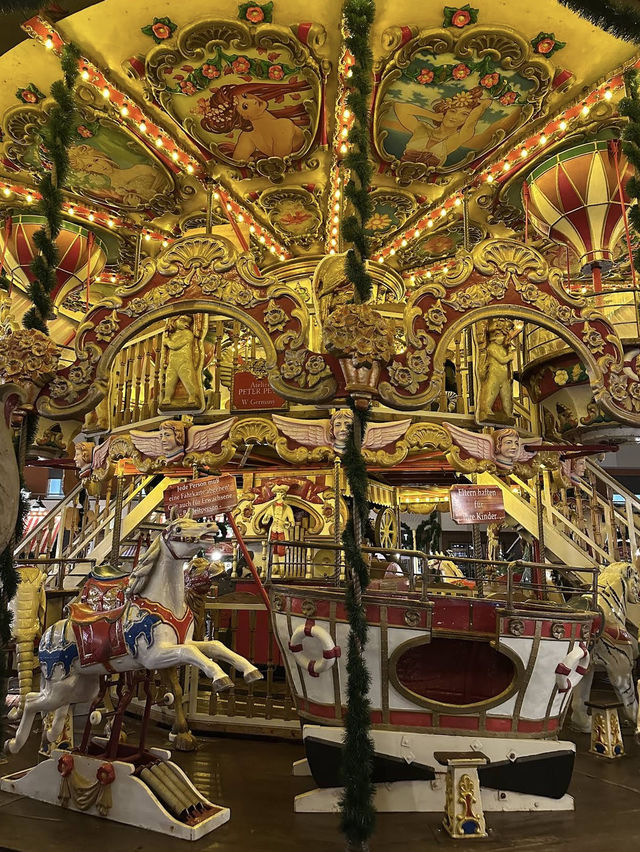 ๐ Childhood Whimsy at the Christmas Fair Near the Frauenkirche โ๏ธโจ ๐ Childhood Whimsy at the Christmas Fair Near the Frauenkirche โ๏ธโจ