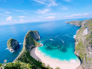 Bali Terungkap: Budaya, Keramahan & Perjalanan Berkelanjutan