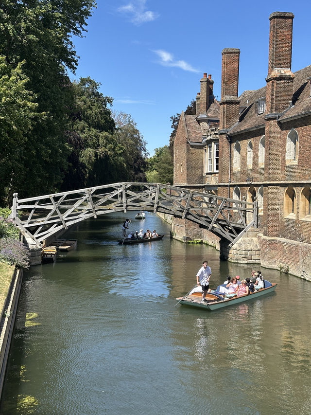 🌿 Did you know Cambridge has a hidden side beyond the famous colleges?