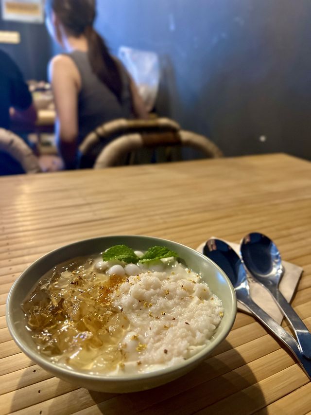 冰豆花（ビンドウファ）の専門店「竹也豆花」