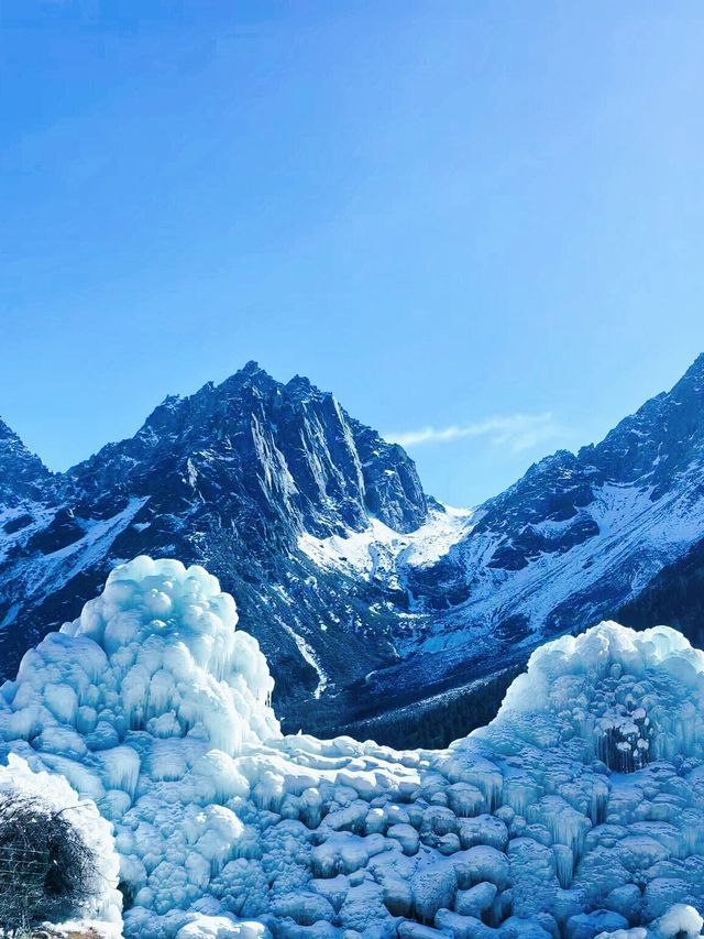 聽說雪山能治癒一切，來畢棚溝看雪吧