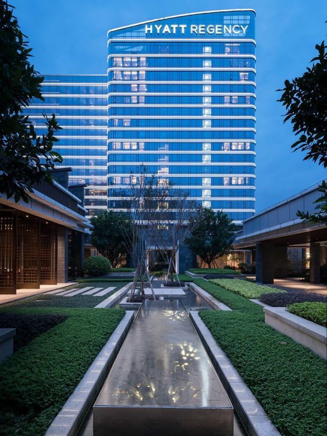 🌟 Fuzhou's Finest: Top Hotel Picks for a Stellar Stay 🏨✨