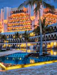 🌟 Sultan's Splendor: Muscat's Finest Stay 🌟
