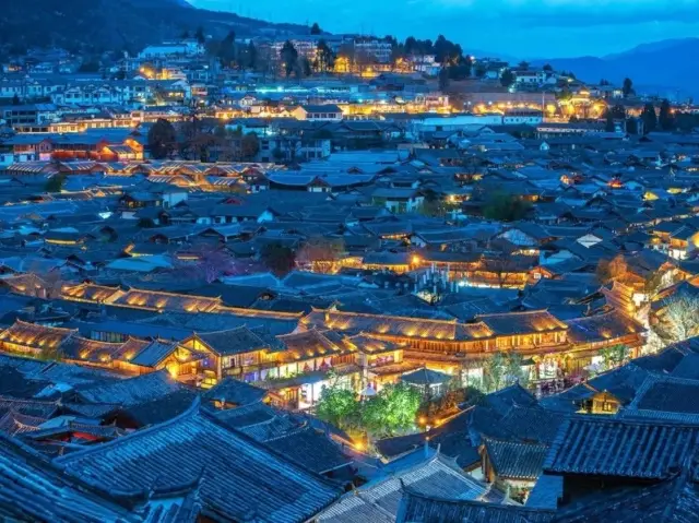 Lijiang: A City Worth Visiting in Your Lifetime 🏞️🎶