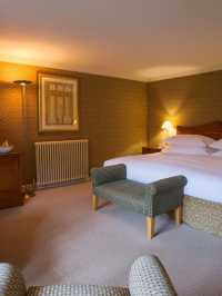 🌟✈️ Malmesbury Magic: Stay in Style at Whatley Manor 🏰🛎️
