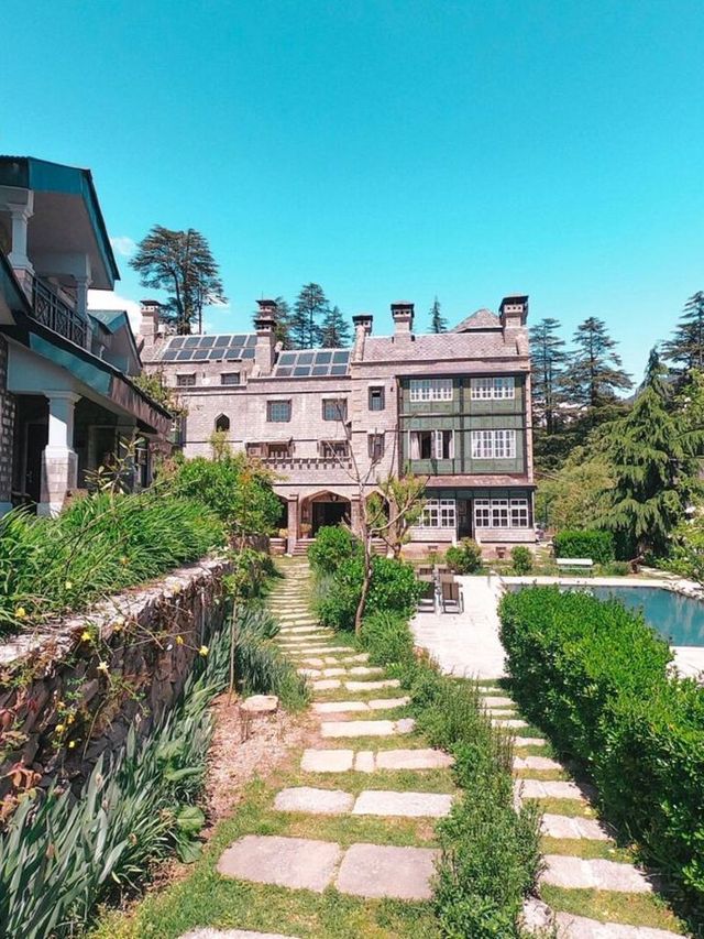 🌟 Manali Marvels: Luxe Himalayan Haven 🏔️✨