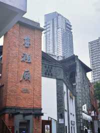 到母城打卡渝派風情的魯祖廟。