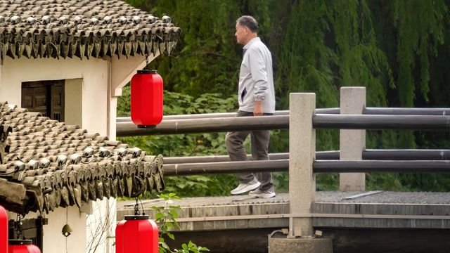 上海竟然還能找到古鎮。