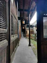 江西廣昌饒家堡雯峰書院。