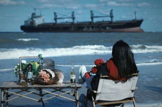 擱淺的是沉船、不是我們的人生。———威海