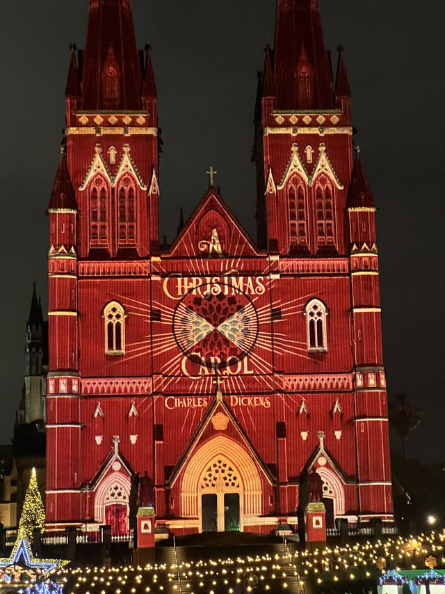 St. Mary's Cathedral: Must-See Light Show for Your First Christmas in Sydney!