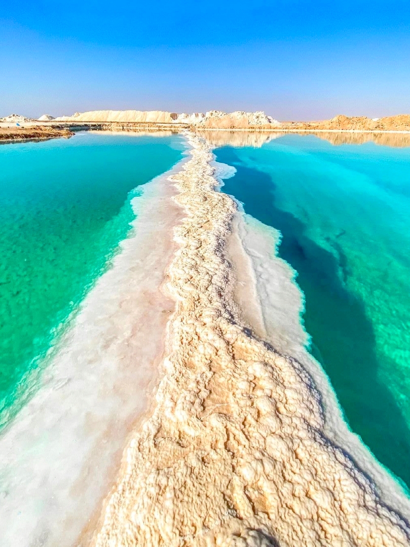 I can't believe that Egypt has such a beautiful coastal city-Matruh