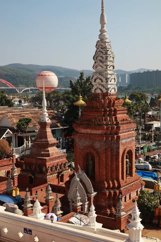 Xishuangbanna is a place full of exotic charm. 