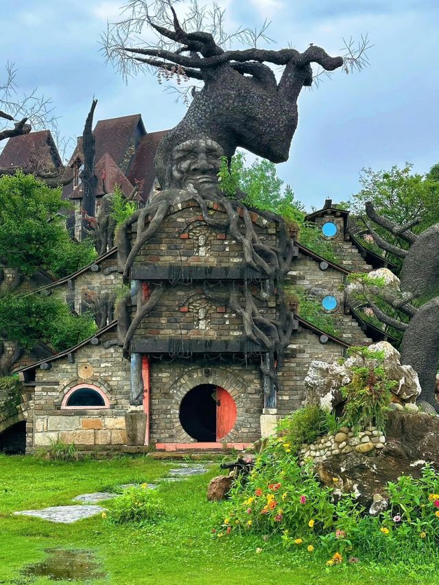 親子遊樂園：帶娃探秘湖北嘉魚光年城堡！
