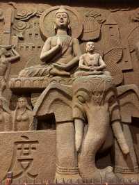 Leshan Buddhas in Chengdu