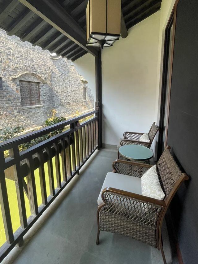烏鎮通安客棧      住進咗水墨畫入面！