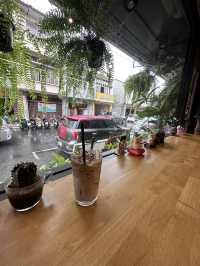 Beautiful Phuket, Paradise On A Budget! You Can Afford To Go Here ❤️ 💰 🏝️ 