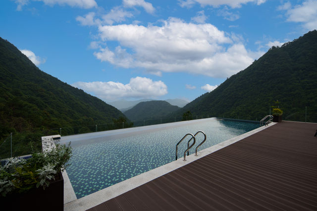 邂逅三清山煦初雲端酒店