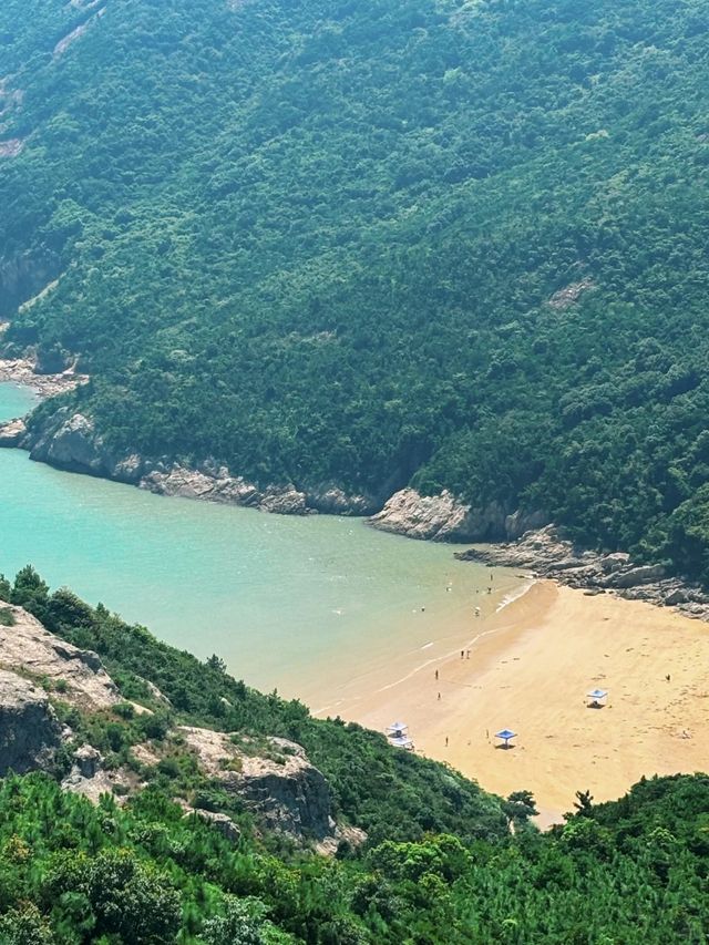 浙版麥理浩徑！7km懸崖徒步×玻璃海暴擊，台州水桶岙攻略