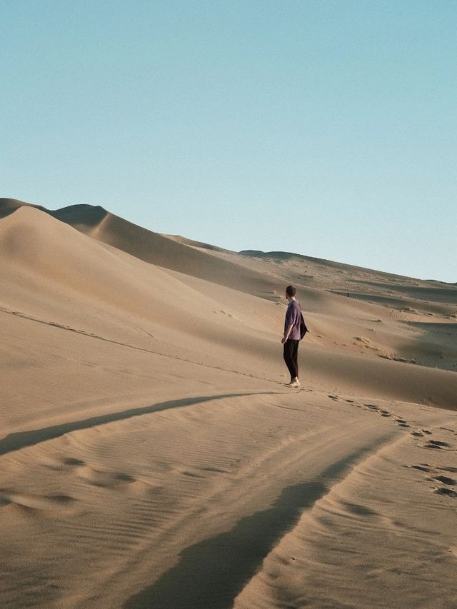 🏜️ Dunhuang: Where Desert Dreams Come Alive! 🌅