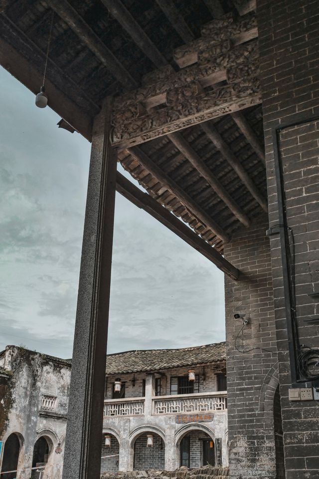 假期反向遊：藏於欽州靈山的龍武莊園，私享千年荔林與古宅慢時光