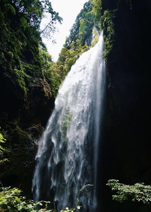 重慶龍水峽地縫！！超好拍誤入仙俠世界…