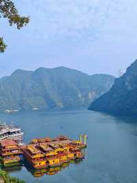 清江畫廊絕美秘境！長陽山水畫鏡裡的仙氣打卡點🏞️

🛶清江畫廊，宜昌長陽的人間仙境！青山綠水間藏著土