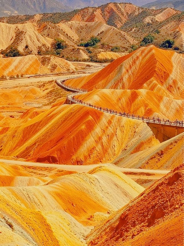 秋遊水墨丹霞,天然油畫 秋遊水墨丹霞,天然油畫