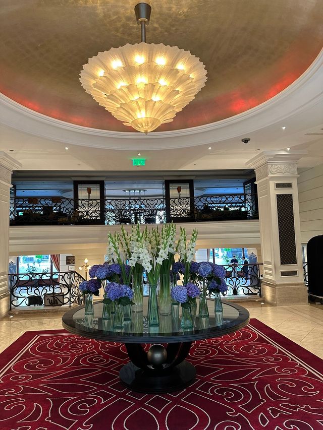 科林西亞酒店，布達佩斯的華麗寧靜