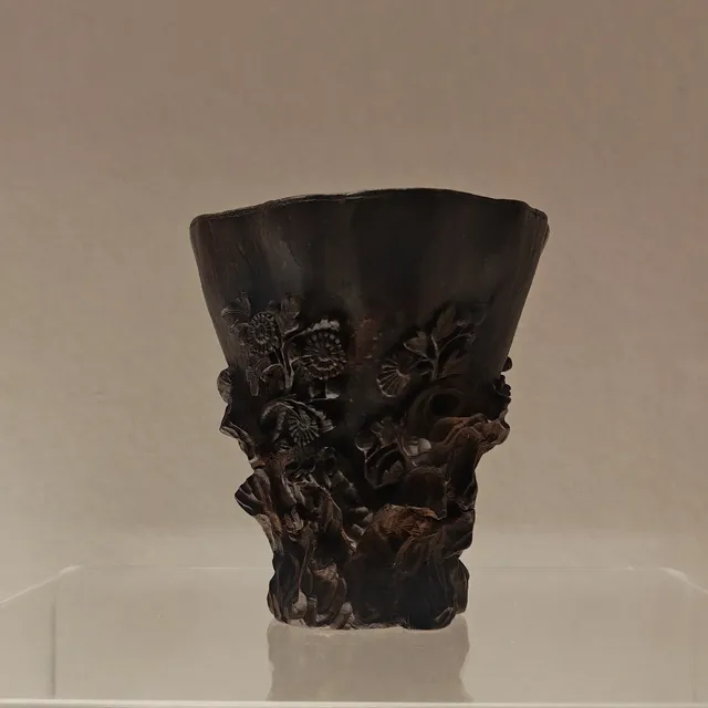 上博帶娃讀懂 “黑與犀” 的千年美學 上博帶娃讀懂 “黑與犀” 的千年美學