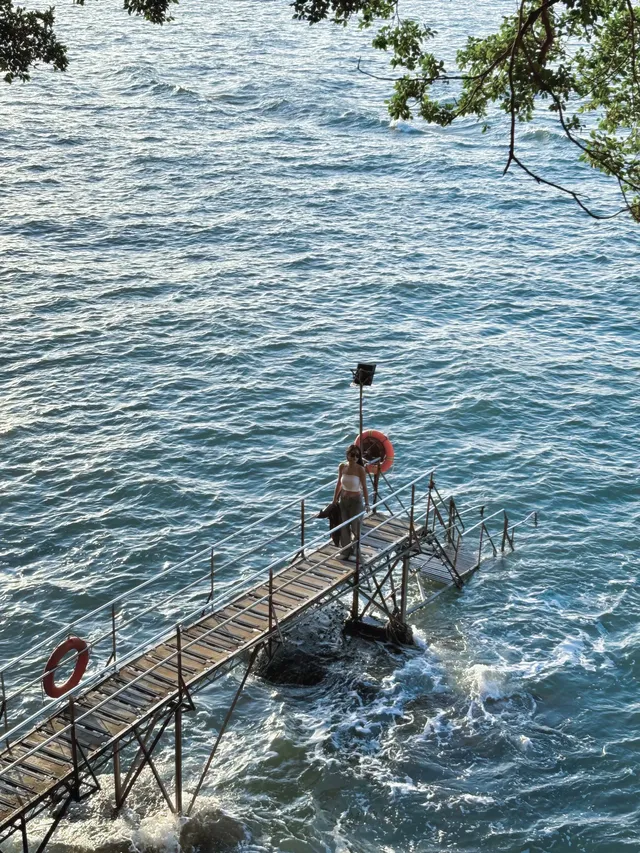 香港堅尼地城旁15min 路程西環泳棚|值得嗎 香港堅尼地城旁15min 路程西環泳棚|值得嗎