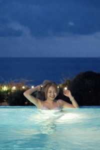 愛慘帕納斯西歸浦的海就像海鹽氣泡水