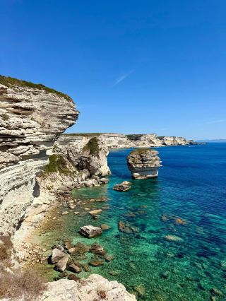 Bonifacio | The dreamy city of white cliffs, so beautiful you won't want to blink!
