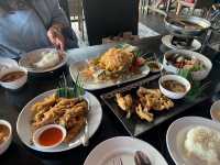 ☕ Chariot Bangsaen