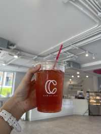 CURVE CAF'