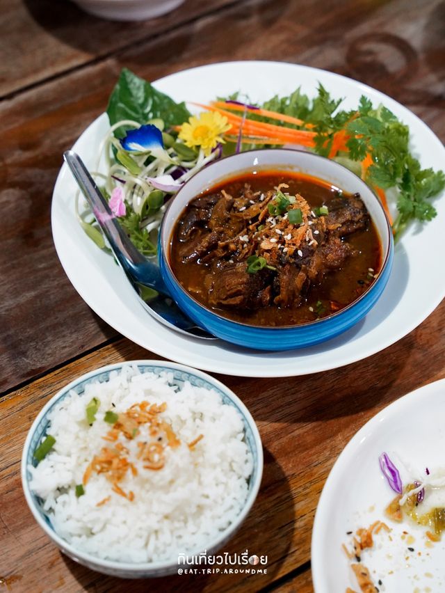 🍜 ข้าวซอย 100 ปี สูตรตาหงษ์