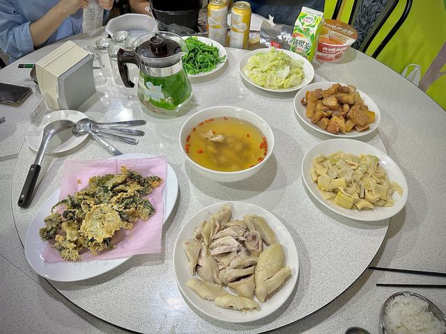 【 2023 嘉義民宿 】龍雲農場 民宿 風味餐 333景觀房