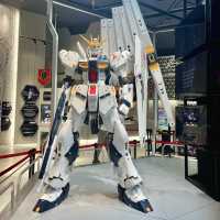 鋼彈迷不能錯過的地方‼️ 福岡的gundam base