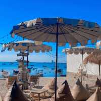 ร้าน Hideout Beach and Cafe