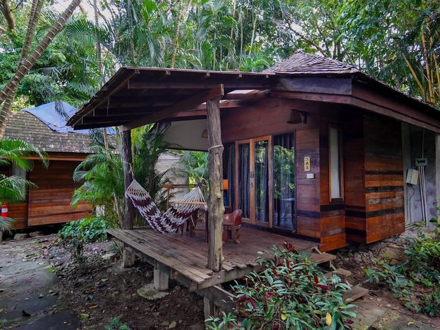 ที่พักติดทะเลเกาะกูด 